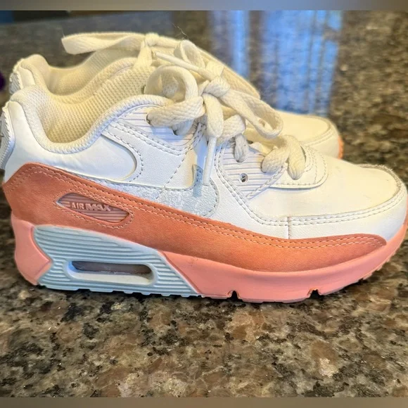 Girls Nike Air Max 90s size 13C - Picture 3 of 7